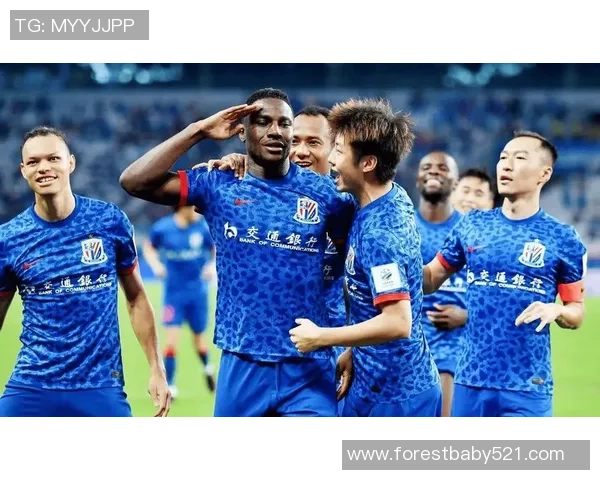 赛后分析:上海足球队与成都足球队的战术对决与技术细节探讨